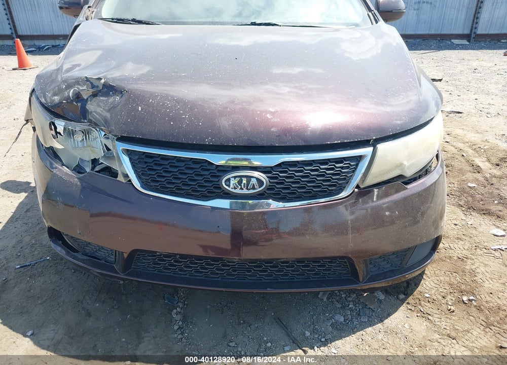2011 KIA FORTE EX VIN: KNAFU4A29B5357783