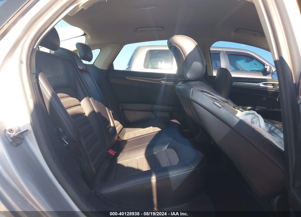 2017 FORD FUSION SE VIN: 3FA6P0H76HR174793
