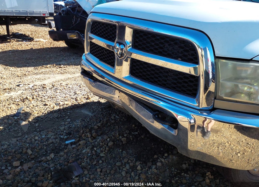 2013 RAM 3500 TRADESMAN VIN: 3C63R3GL4DG598641