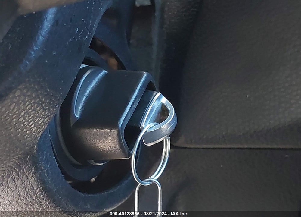 2007 NISSAN VERSA 1.8SL VIN: 3N1BC13E97L351163