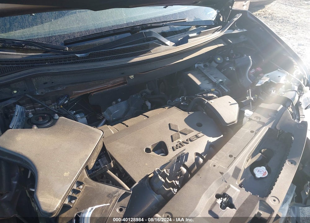 2019 MITSUBISHI OUTLANDER ES VIN: JA4AD2A39KZ014212