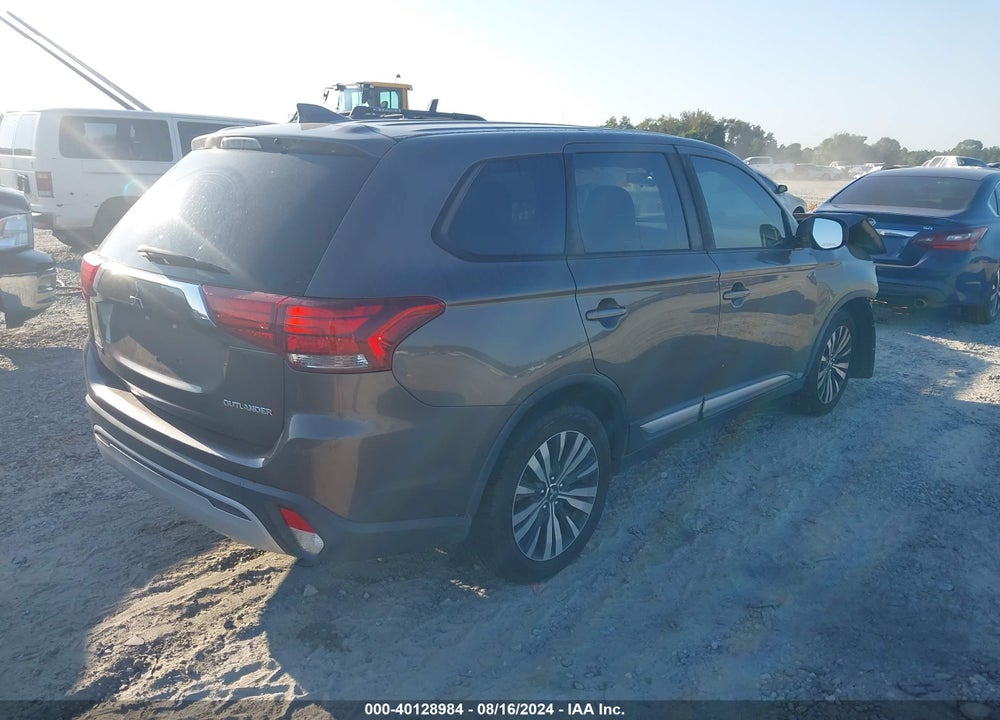 2019 MITSUBISHI OUTLANDER ES VIN: JA4AD2A39KZ014212