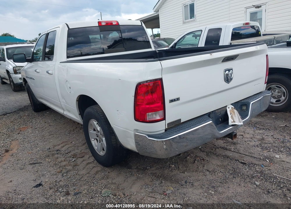 2011 RAM 1500 SLT VIN: 1D7RB1GT3BS629224