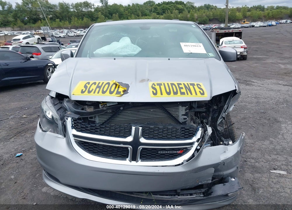 2019 DODGE GRAND CARAVAN VIN: 2C4RDGEG3KR563708