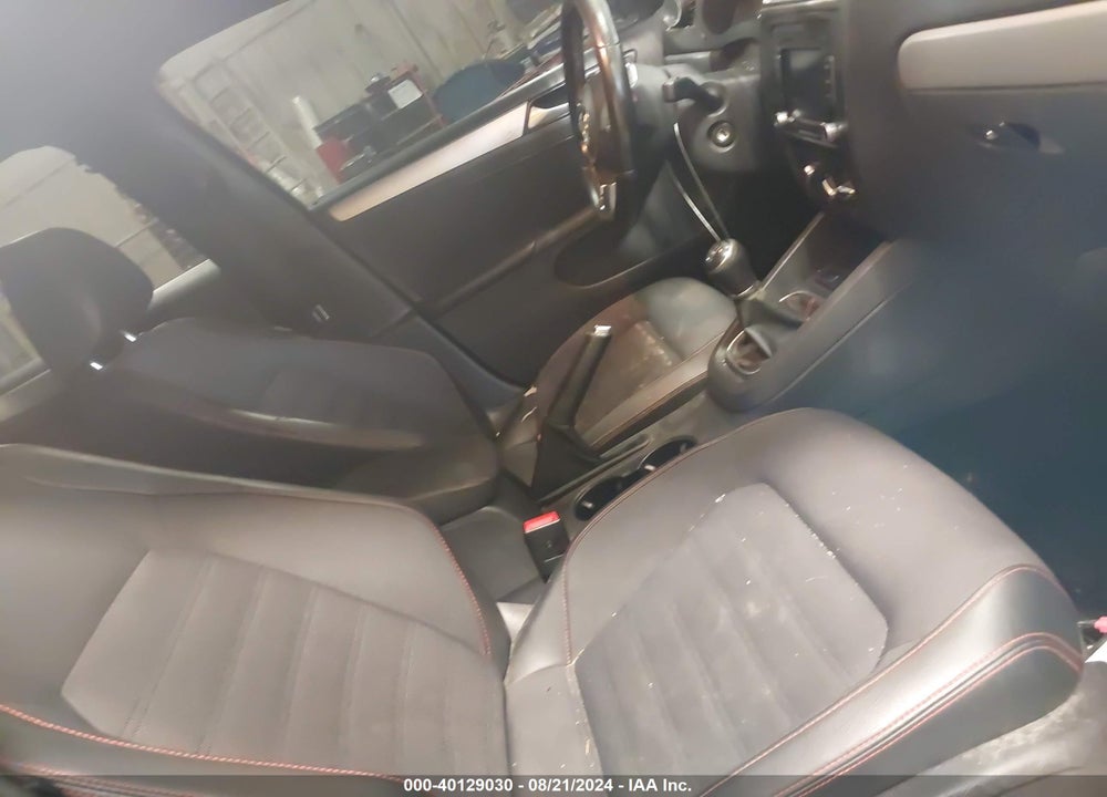 2014 VOLKSWAGEN JETTA GLI VIN: 3VW5T7AJ3EM236768