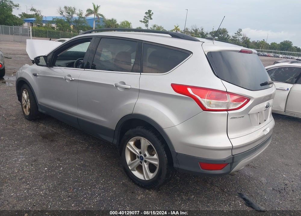 2015 FORD ESCAPE SE VIN: 1FMCU0G91FUC32464