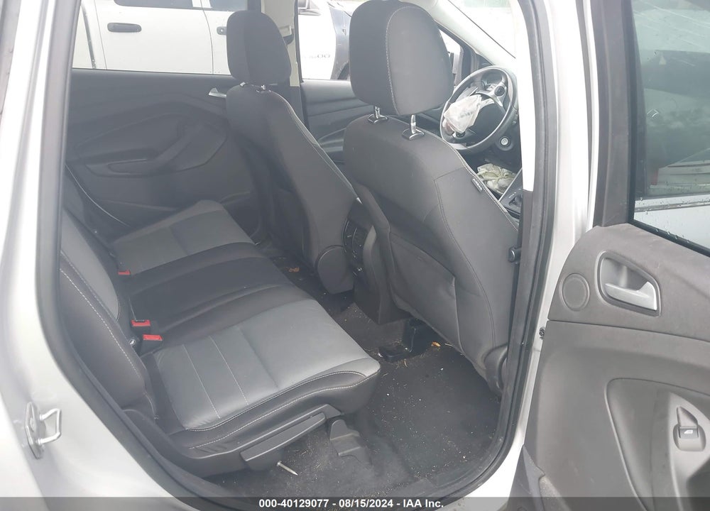 2015 FORD ESCAPE SE VIN: 1FMCU0G91FUC32464