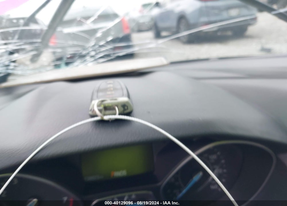 2018 FORD FOCUS TITANIUM VIN: 1FADP3N24JL325958