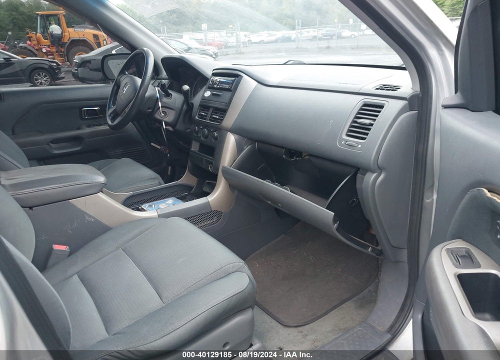 2006 HONDA PILOT VIN: 2HKYF18196H544903