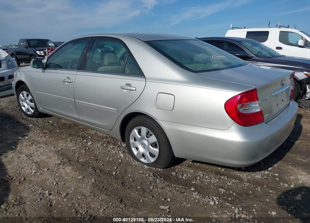 2004 TOYOTA CAMRY LE VIN: 4T1BE32K94U799488