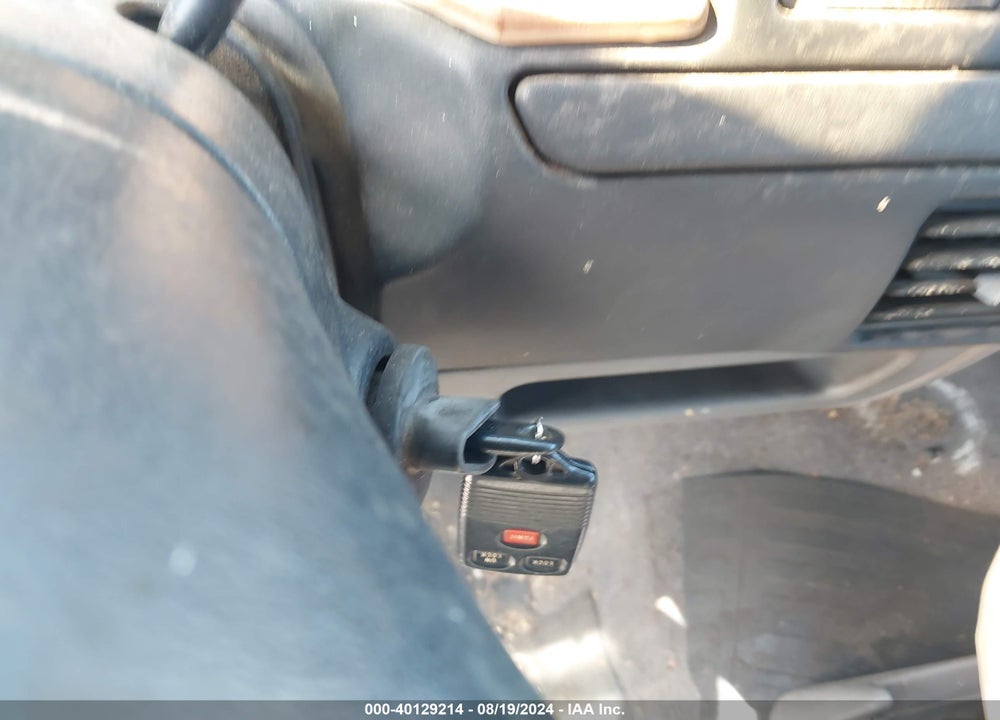 1997 FORD F-350 XL VIN: 1FTJW35F9VEA39696