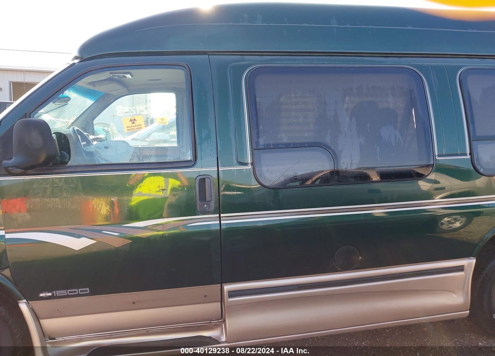 2002 CHEVROLET EXPRESS VIN: 1GBFG15R121104534