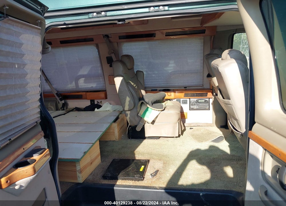 2002 CHEVROLET EXPRESS VIN: 1GBFG15R121104534