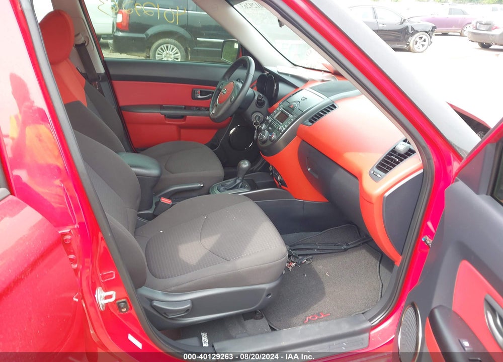 2011 KIA SOUL SPORT VIN: KNDJT2A21B7240711