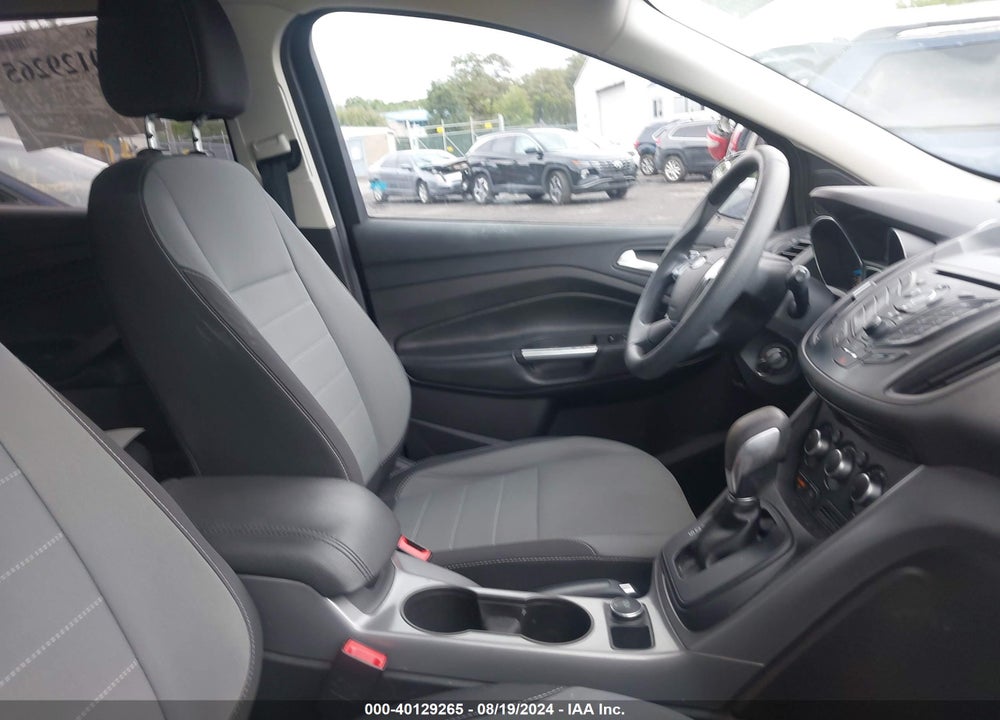 2016 FORD ESCAPE SE VIN: 1FMCU9G95GUB78852