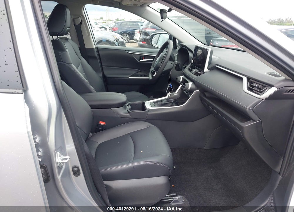 2024 TOYOTA RAV4 XLE PREMIUM VIN: 2T3C1RFV4RC283871