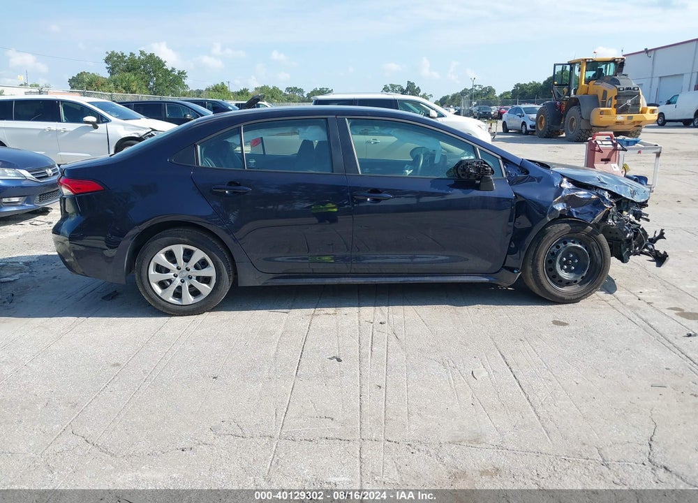 2022 TOYOTA COROLLA LE VIN: 5YFEPMAE1NP358854