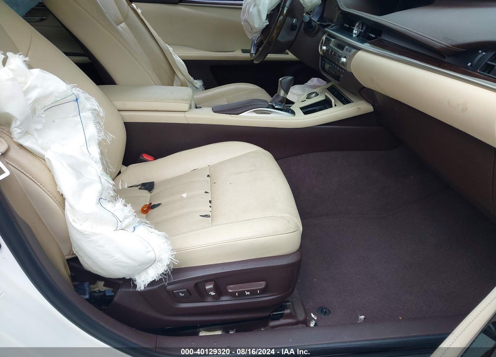 2016 LEXUS ES 350 VIN: JTHBK1GG2G2238036