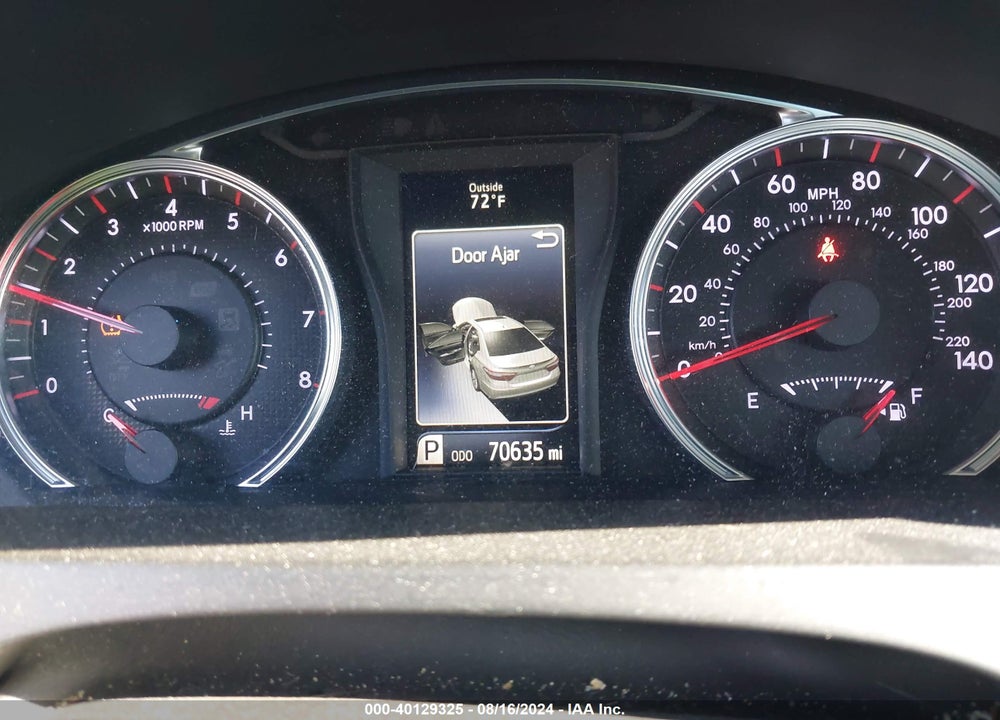 2015 TOYOTA CAMRY SE VIN: 4T1BF1FK3FU990094