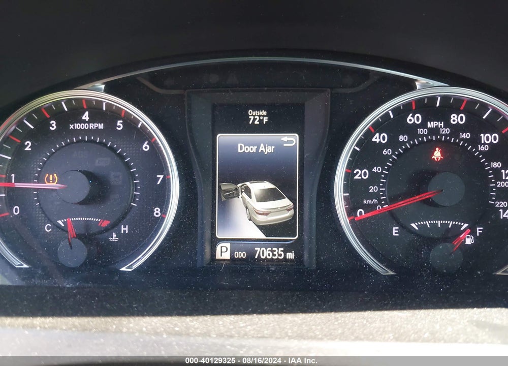 2015 TOYOTA CAMRY SE VIN: 4T1BF1FK3FU990094
