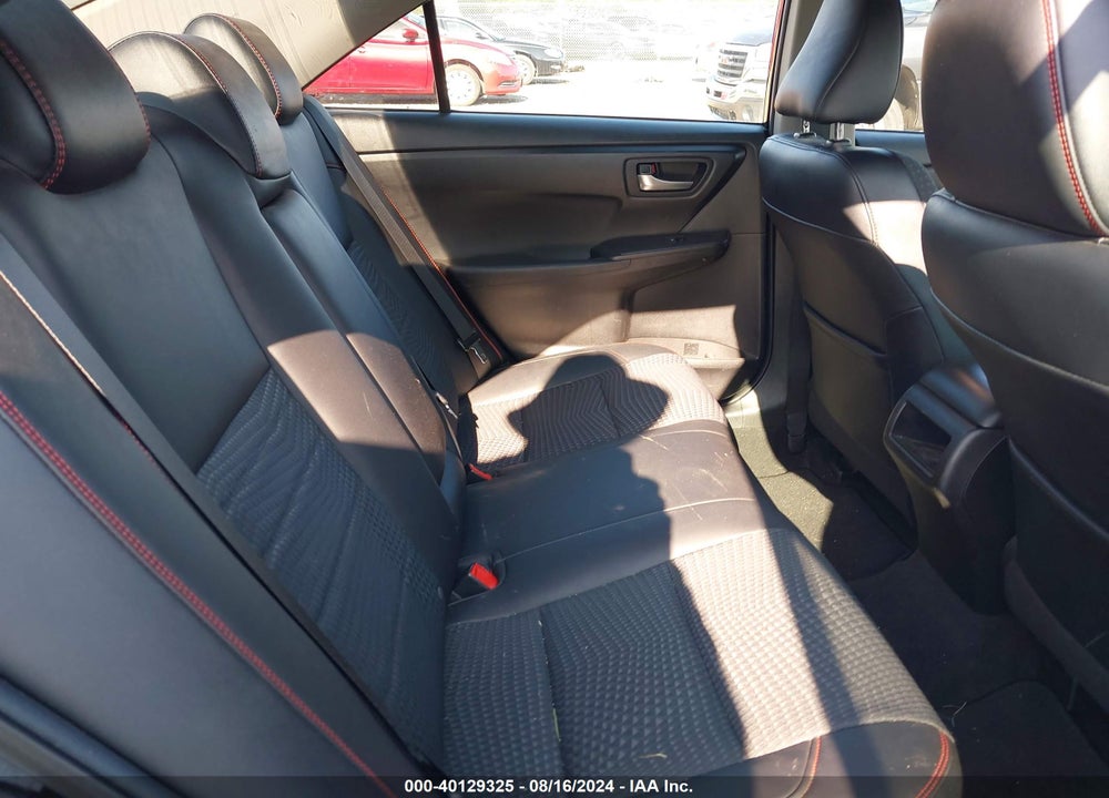 2015 TOYOTA CAMRY SE VIN: 4T1BF1FK3FU990094