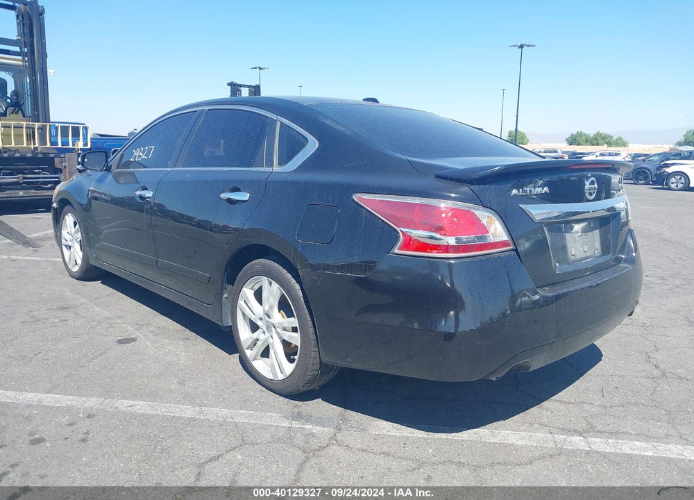 2015 NISSAN ALTIMA 3.5 SL VIN: 1N4BL3AP0FC117474