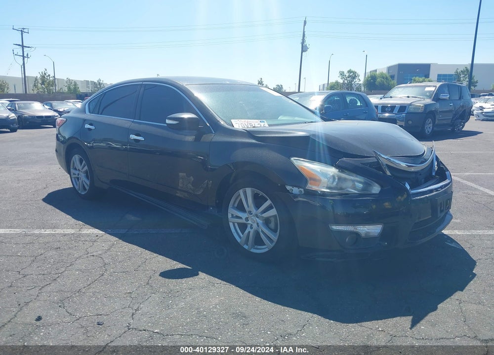 2015 NISSAN ALTIMA 3.5 SL VIN: 1N4BL3AP0FC117474