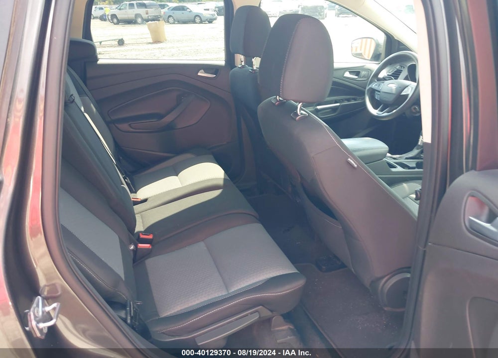 2017 FORD ESCAPE SE VIN: 1FMCU0G93HUE30613