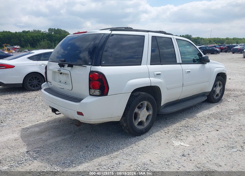 2008 CHEVROLET TRAILBLAZER LT VIN: 1GNDS13S682199321