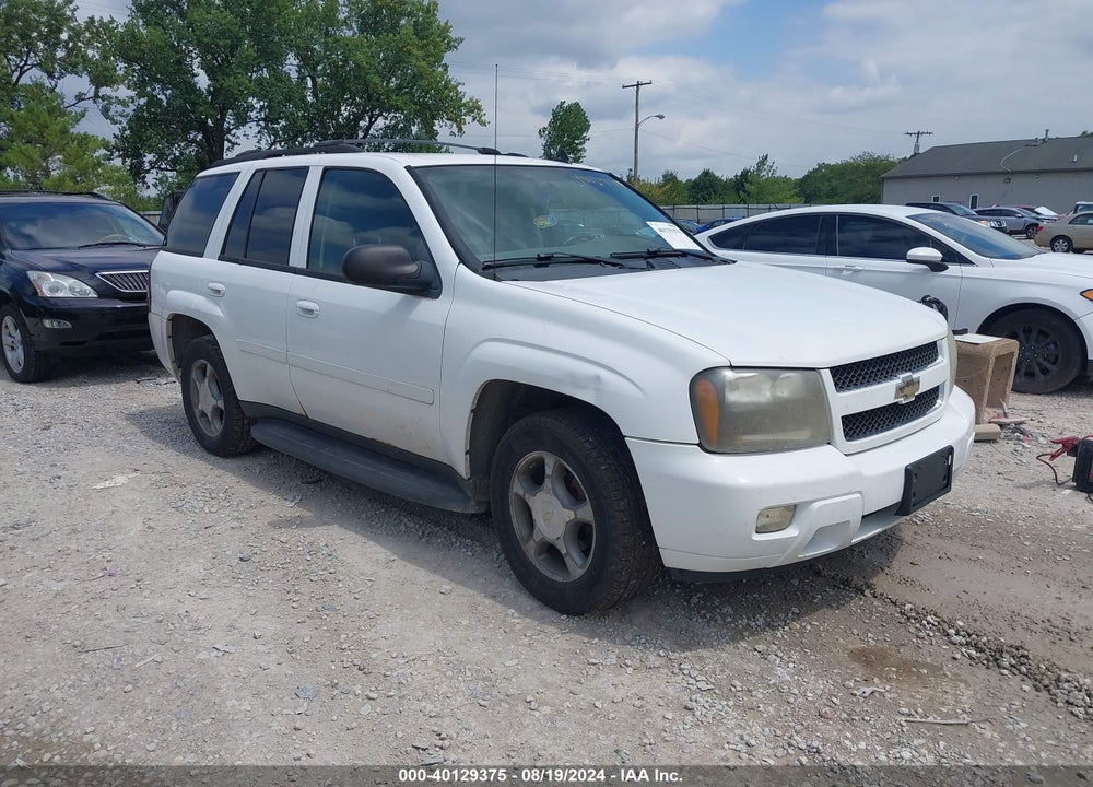 2008 CHEVROLET TRAILBLAZER LT VIN: 1GNDS13S682199321