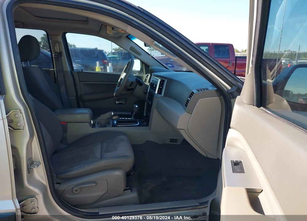 2009 JEEP GRAND CHEROKEE LAREDO VIN: 1J8GS48K89C507013
