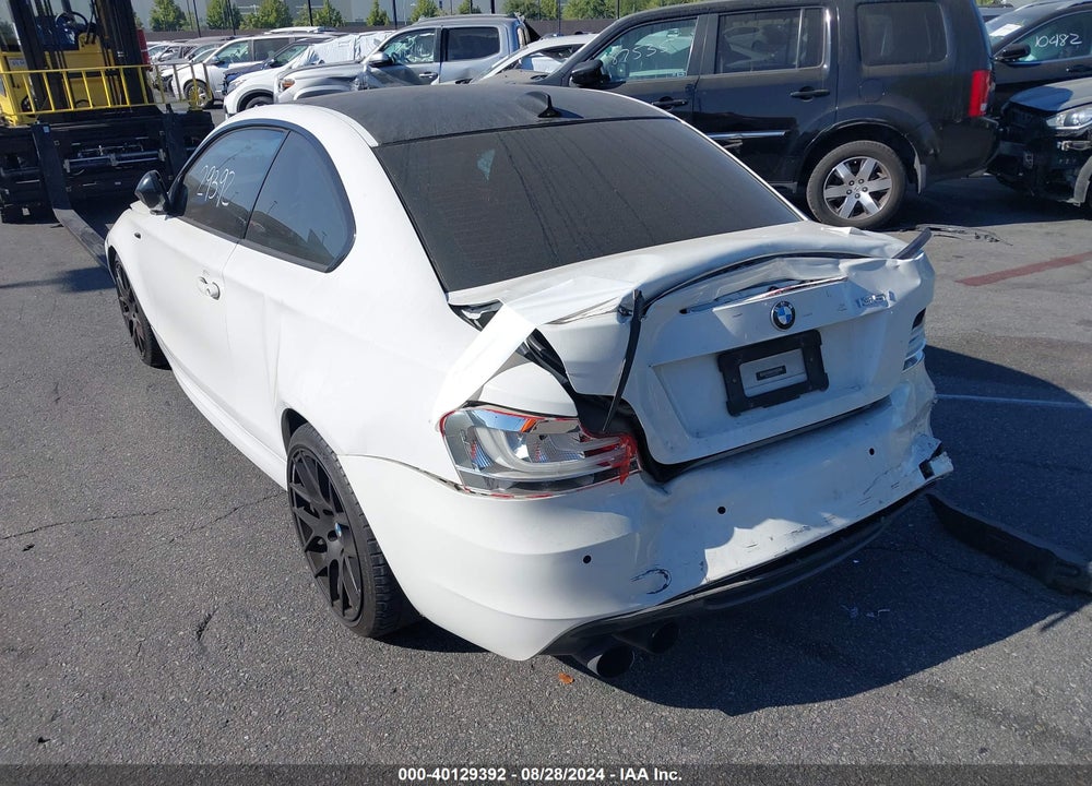 2013 BMW 135I VIN: WBAUC9C54DVM13727