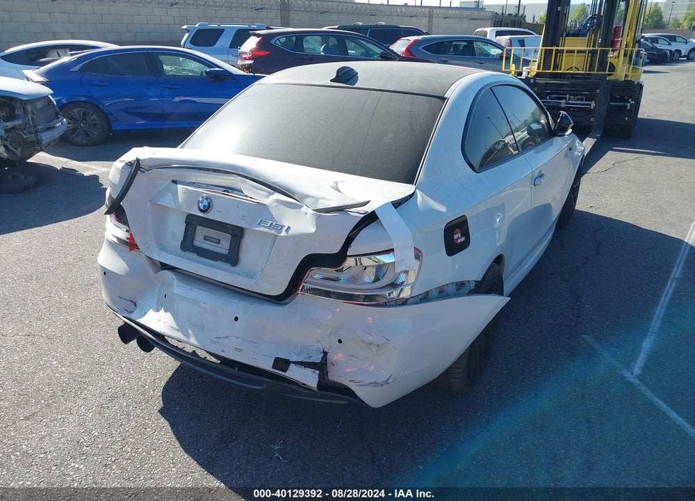 2013 BMW 135I VIN: WBAUC9C54DVM13727