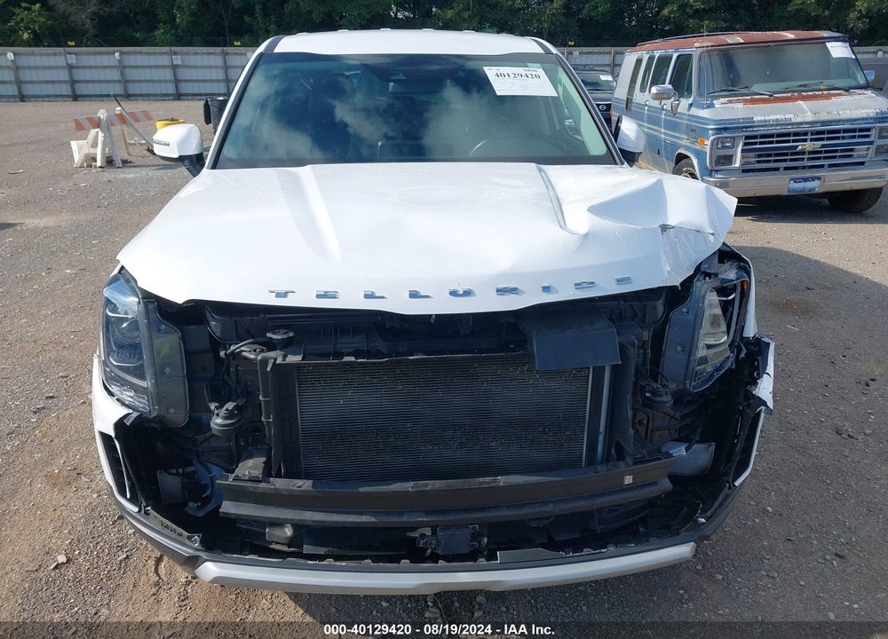2021 KIA TELLURIDE LX VIN: 5XYP24HC4MG122374