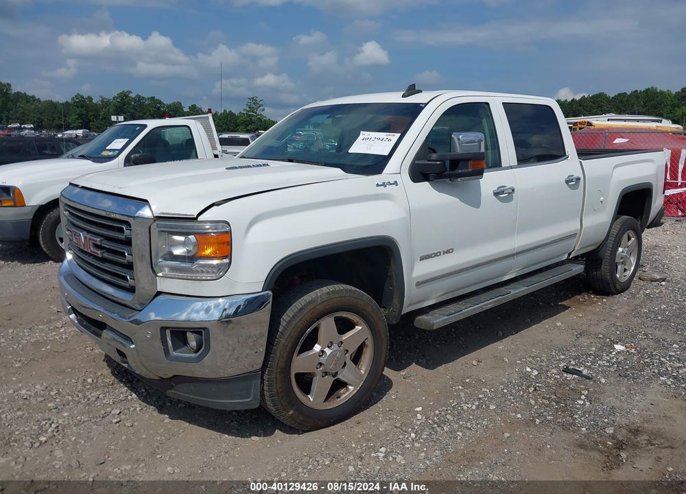 2015 GMC SIERRA 2500HD SLT VIN: 1GT12ZE88FF568472