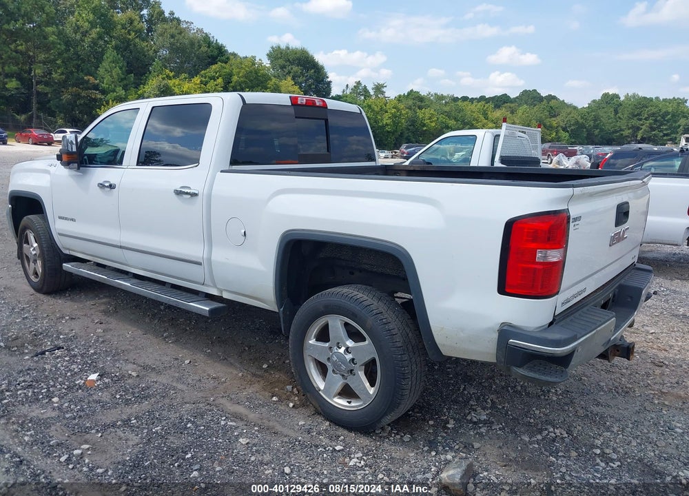 2015 GMC SIERRA 2500HD SLT VIN: 1GT12ZE88FF568472
