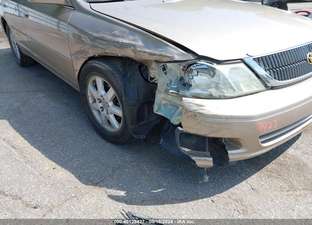 2002 TOYOTA AVALON XLS VIN: 4T1BF28B82U206666