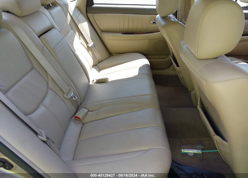 2002 TOYOTA AVALON XLS VIN: 4T1BF28B82U206666