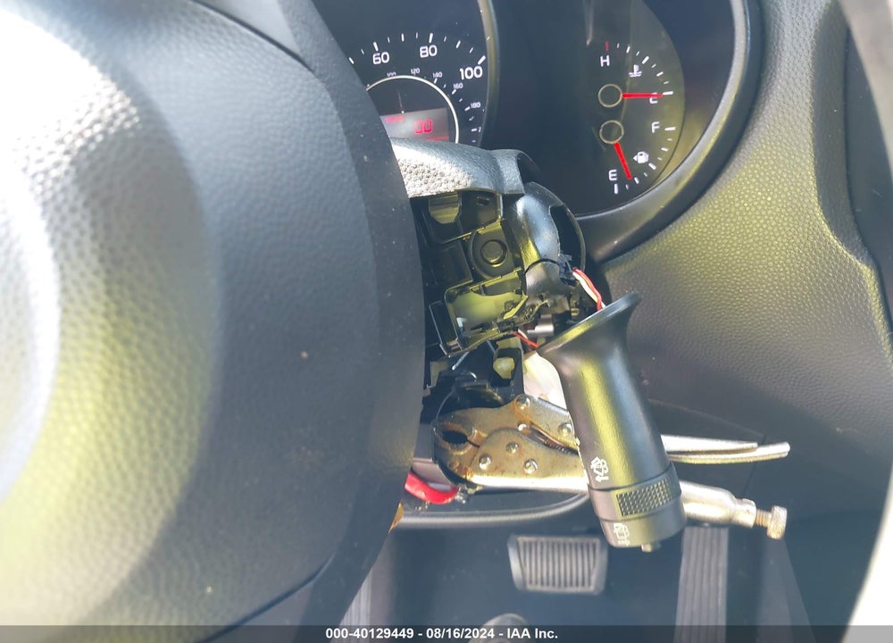 2015 KIA SOUL VIN: KNDJP3A55F7180104