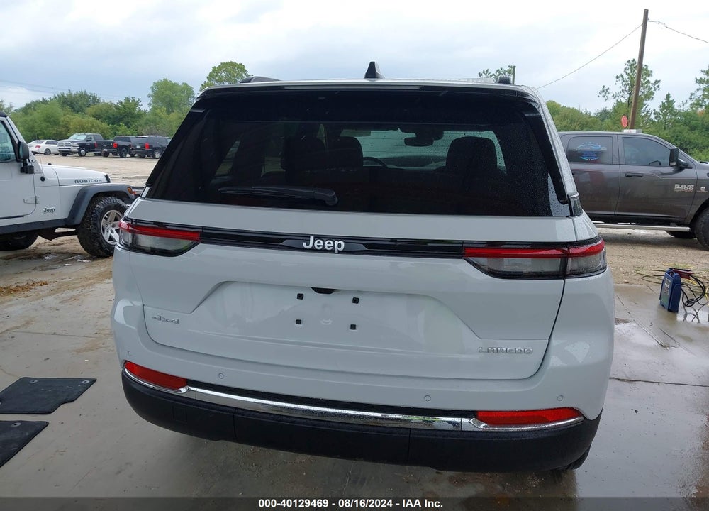 2024 JEEP GRAND CHEROKEE LAREDO X 4X4 VIN: 1C4RJHAG0RC239106
