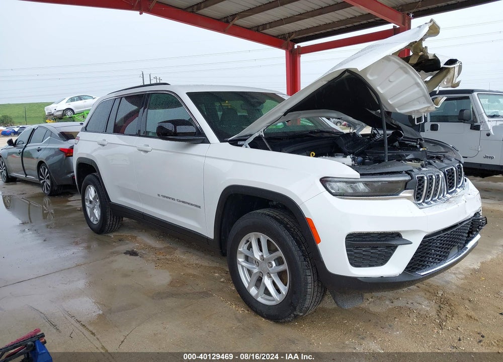 2024 JEEP GRAND CHEROKEE LAREDO X 4X4 VIN: 1C4RJHAG0RC239106