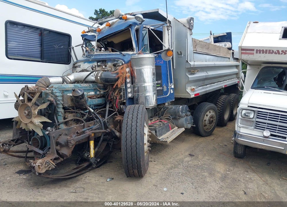 1989 PETERBILT 378 VIN: 1XPFLR9X4KD275631