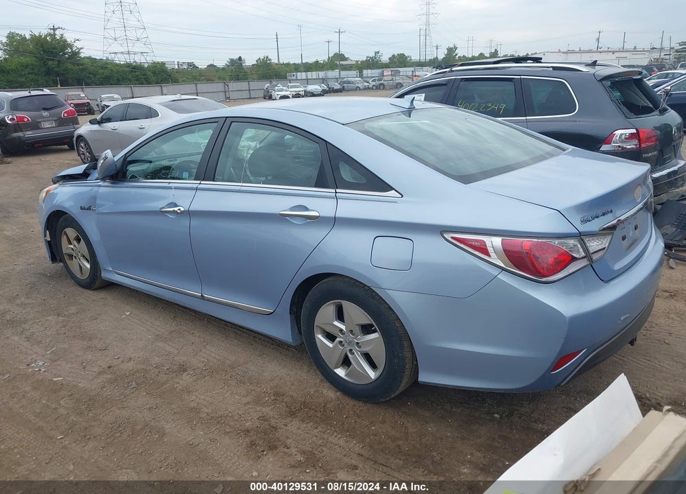 2011 HYUNDAI SONATA HYBRID VIN: KMHEC4A46BA001166