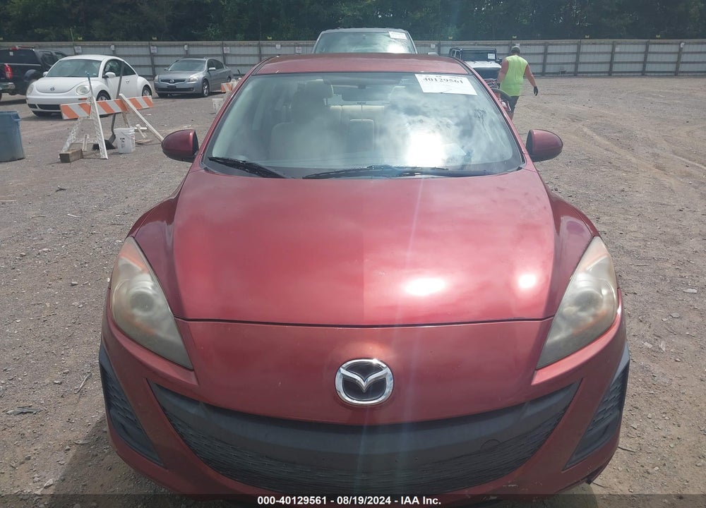 2011 MAZDA MAZDA3 VIN: JM1BL1VF5B1439002
