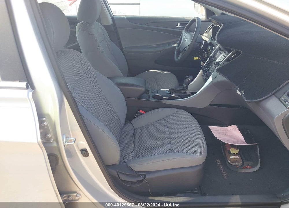 2013 HYUNDAI SONATA VIN: 5NPEB4AC9DH530637