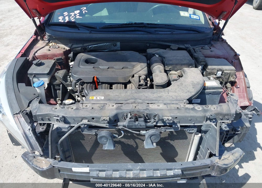 2015 HYUNDAI SONATA SPORT VIN: 5NPE34AF8FH194117