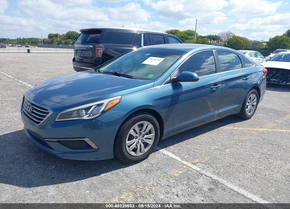 2016 HYUNDAI SONATA SE VIN: 5NPE24AF3GH404370