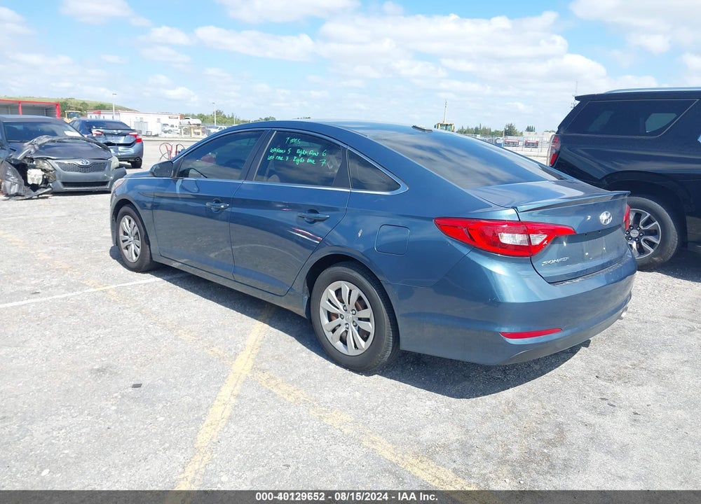 2016 HYUNDAI SONATA SE VIN: 5NPE24AF3GH404370