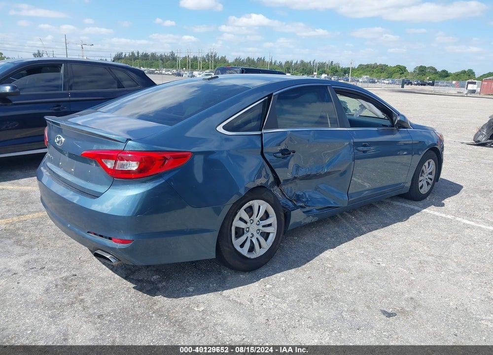 2016 HYUNDAI SONATA SE VIN: 5NPE24AF3GH404370