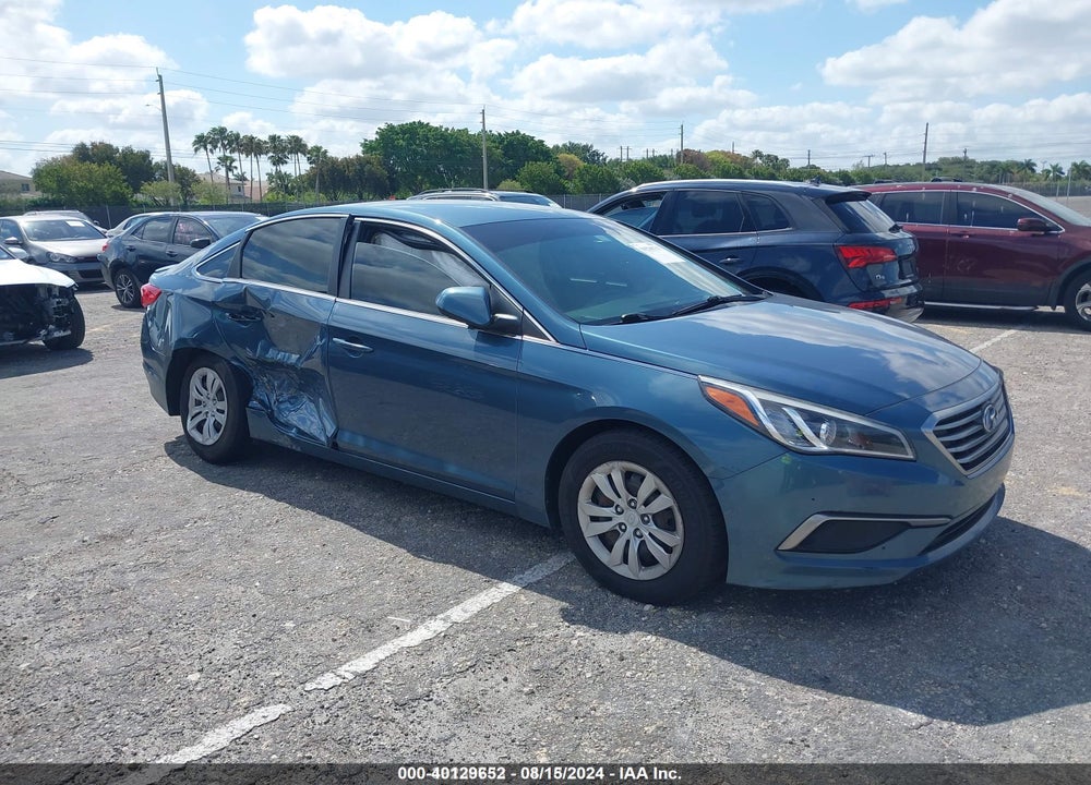 2016 HYUNDAI SONATA SE VIN: 5NPE24AF3GH404370